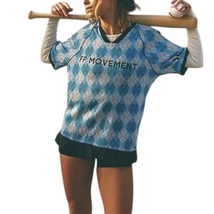 FP Movement Baseline Printed Tee Slouchy V-Neck Activewear Top Large NWOT